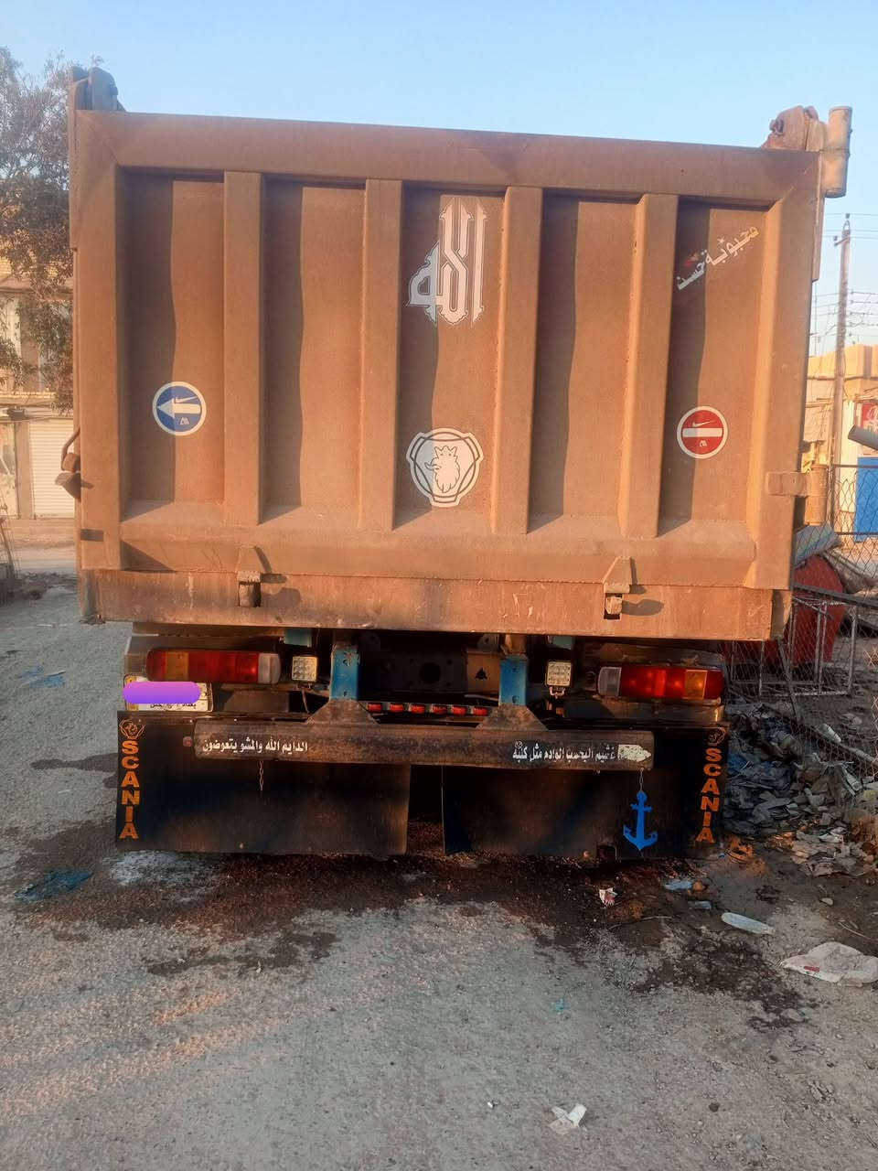 سكانيه 113مجموعه باجر كيرخمسه بخمسه رقم بغداد تبريد سبلت شغال مكان السياره بغدادالنهروان ***********
