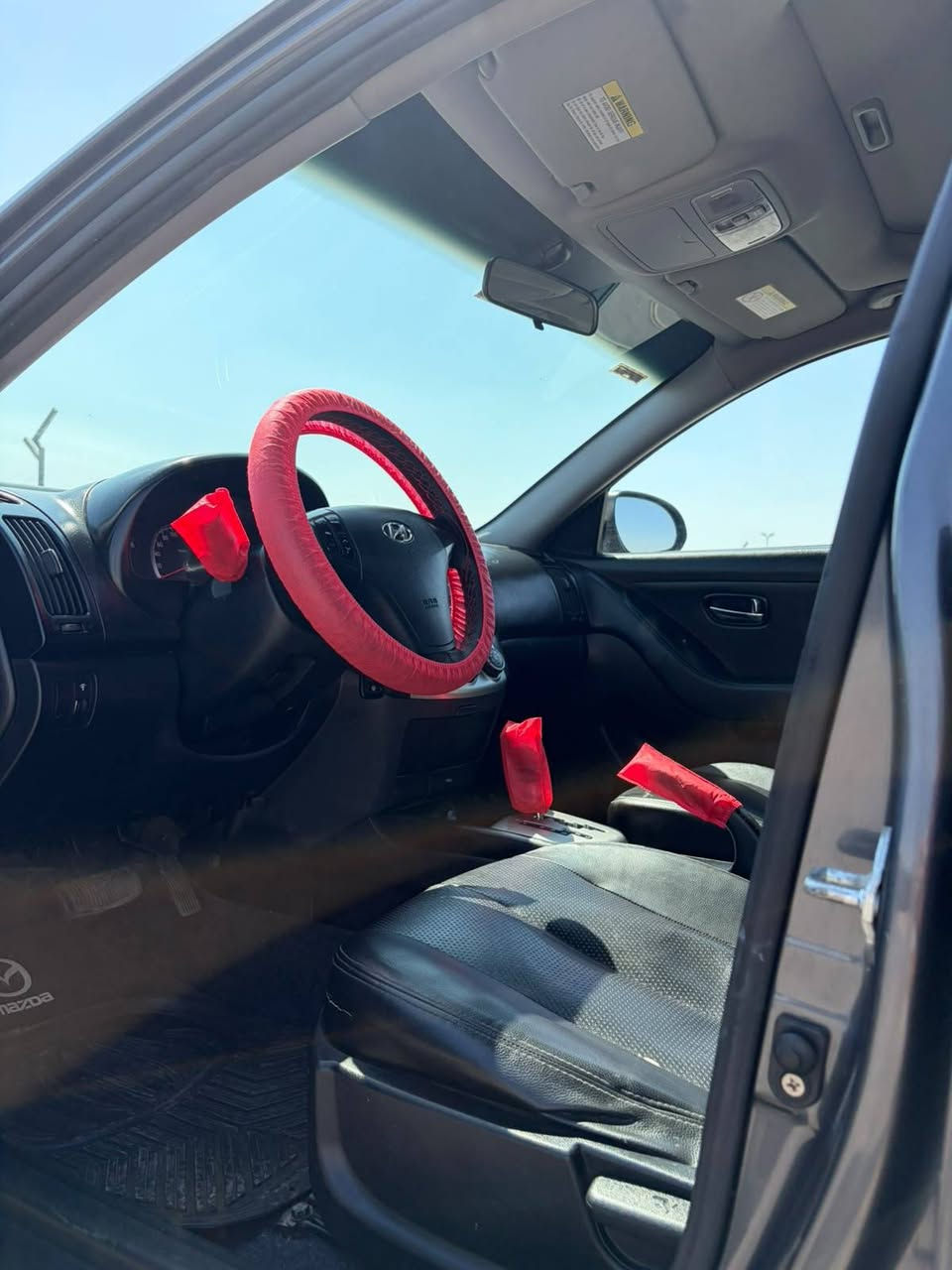 Elantra HD 
2019
 highline
أعلى فئه ( فتحه سقف و اتنين ايرباج و تحكم طاره و چنط و فرامل abs) 
فبريكا بالكامل معادا مرمه في رفرف
عداد ١٤٥ الف كيلو صيانات توكيل بالفواتير 
رخصه سنه مرور القاهرة الجديدة
السياره بحاله الزيرو
مكان المعاينة مصر الجديده
#متاح_تقسيط بنوك وشريكات
٠١١١٦١٢٢٠٤٢
010 12374747 
٠١٥٥٤٢١٨٦٧٠ القاهرة, مصر


**إذا كنت صاحب هذا الإعلان وتريد حذفه لأي سبب، رجاءا أرسل رسالة إلى الدعم الفني**