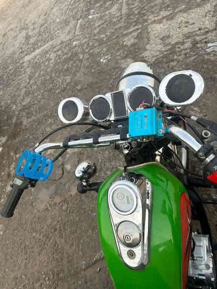 سلام عليكم ستوته لبيع ستوته خير من الله اوراق اصولي  ماشيه معامله مال ارقام موديل ٢٠٢٣محرك ٢٥ستوته خير من الله بدي مغلف خشب تخم تيرات جديد مكان بابل سكندريه السعر ٢٦٠٠بيه مجال لل طيبين رقم الاستفسار ***********
