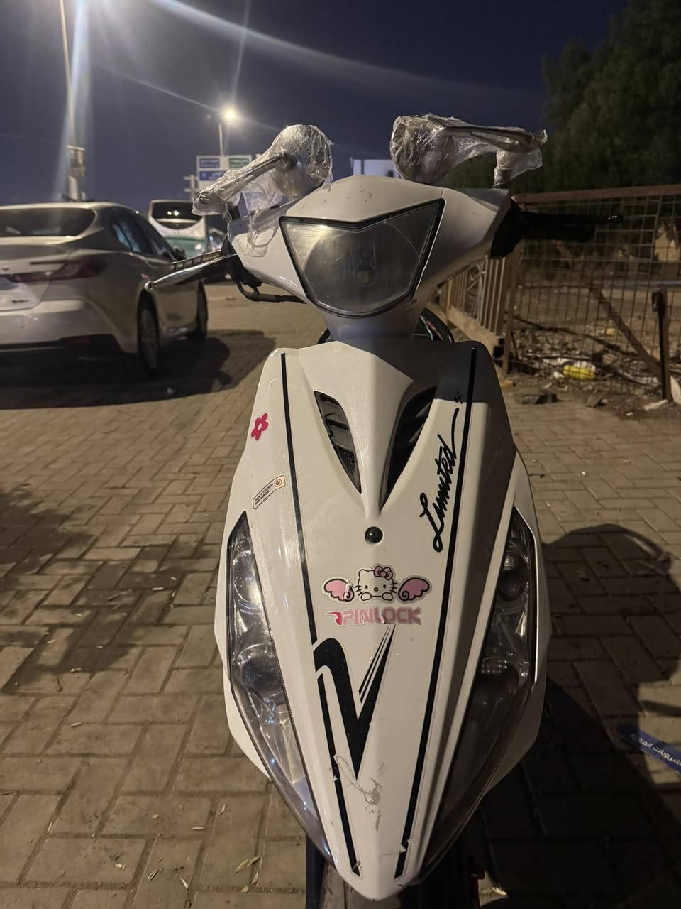 سلام عليكم دراجه لبيع دراجه حلوه وجاهز من كلشي كهربائيات دراجه كامله وما متفوحه هذ رقم صاحب دراجه ***********
