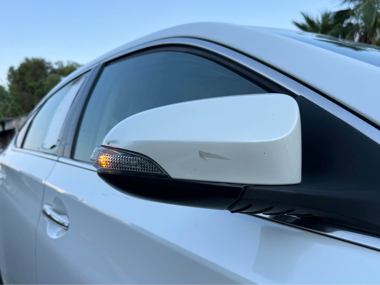 Toyota Avalon 2016 
٣ ى پارچةى سبوغة و ٣ تعديلى بچوكيشي هةية . نةرمة تةزرةكيشي هةية ديار نيية . سعرى 168$ و مجالةكى برايانة أربيل, العراق


**إذا كنت صاحب هذا الإعلان وتريد حذفه لأي سبب، رجاءا أرسل رسالة إلى الدعم الفني**