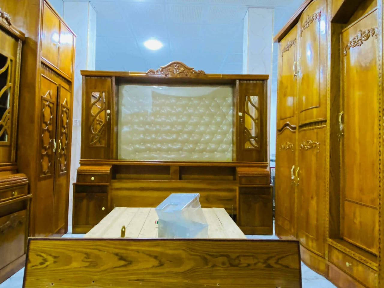 سلام عليكم توجد أثاث مستعمل وجديد في الرمانه يم جسر *********** توجد خدمة توصيل
