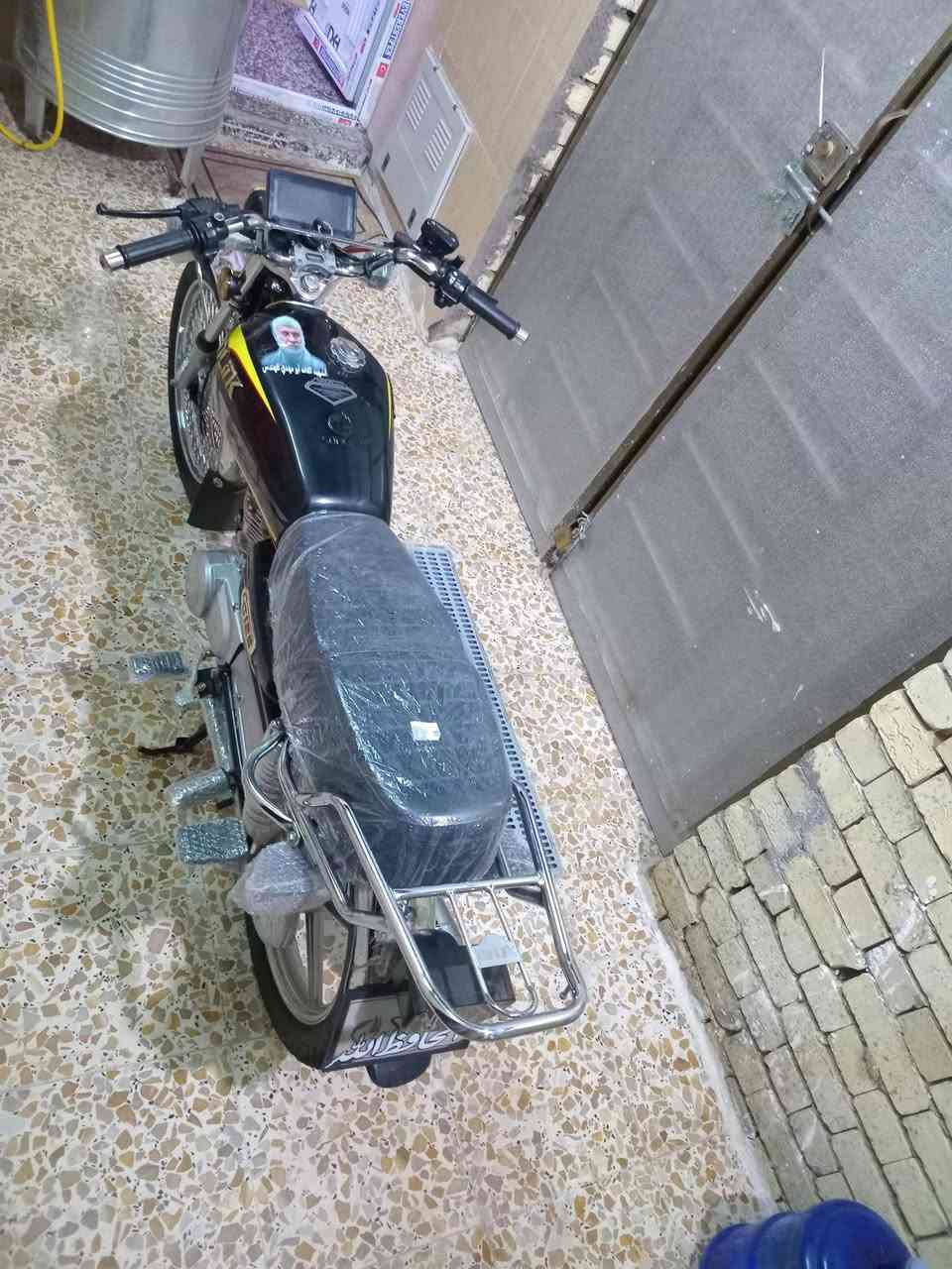 سونيك ٤كير دراجه كفاله عامه موديل ٢٠٢٤ طالعه من الوكيل قبل ٤ اشهر يعني بعده جديده  مكاني بغداد مدينه الصدر *********** متواجد خاص
