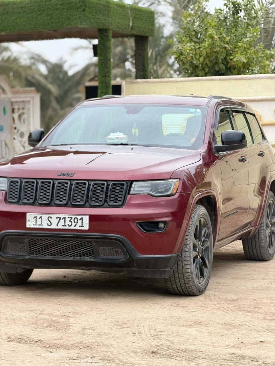 جيب  موديل 2020 وارد امريكي
المحرك : V6.  3.6L سوبر

ماشية 85 الف كيلو متر حقيقي جديده كلش ترايها مال زيرو

 رقم بغداد  بأسمي تحويل مباشر جاهزه من كلشي متصرف عليها ولا دينار

المواصفات :

* دفع رباعي 4x4 . 

* شاشه كبيرة 8.4 انج . 

* نظام الخرائط (GPS) .

* ستيرن كهربائي . 

* المصابيح الأمامية زنون .

*سيارة سبورت 

* كشافات الضباب زنون .     

* تشغيل عن بعد .

* صندوق كهربائي .

* داخل جلد .

* المقعد الأمامي كهربائي .

* المقاعد الأمامية تبريد وتدفئة .

* سستم صوت الباين.

* حساسات أمامية

* حساسات خلفية . 

* كاميرا خلفية .

* تدفئة ستيرن . 

* بلوتوث تلفون . 

* محدد سرعة . 

* نظام التشغيل والاطفاء الاوتوماتيكي ( Auto Start System ) .

رادارات جانبية 

نقطه عمياء

وبعد بيها هواي مواصفات

سعرة 200

مكان السياره بابل الحلة 

سيارة حلوة ومال جناي 

الاستفسار

***********
***********
