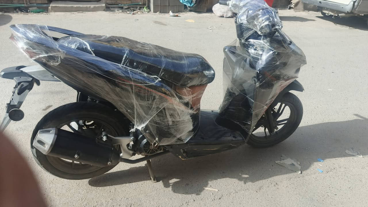 الدراجه نضيفه وجاهزه كبل للشارع
بيع او مراوس والخاص مفتوح

عنوان بغداد مدينة الصدر قطاع 44

السعر 400وبيه مجال للشراي 

***********
