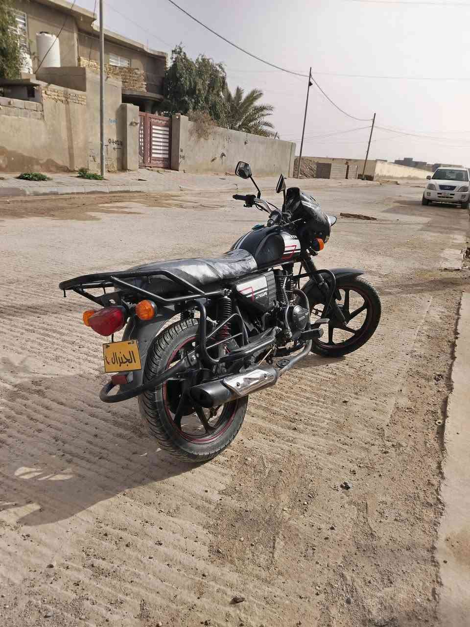 سلام عليكم دراجة دايوان موديل2020 أوراق كاملة محرك 150 مكفولة سعر 1250 مكان كوت الدجيلي
***********
