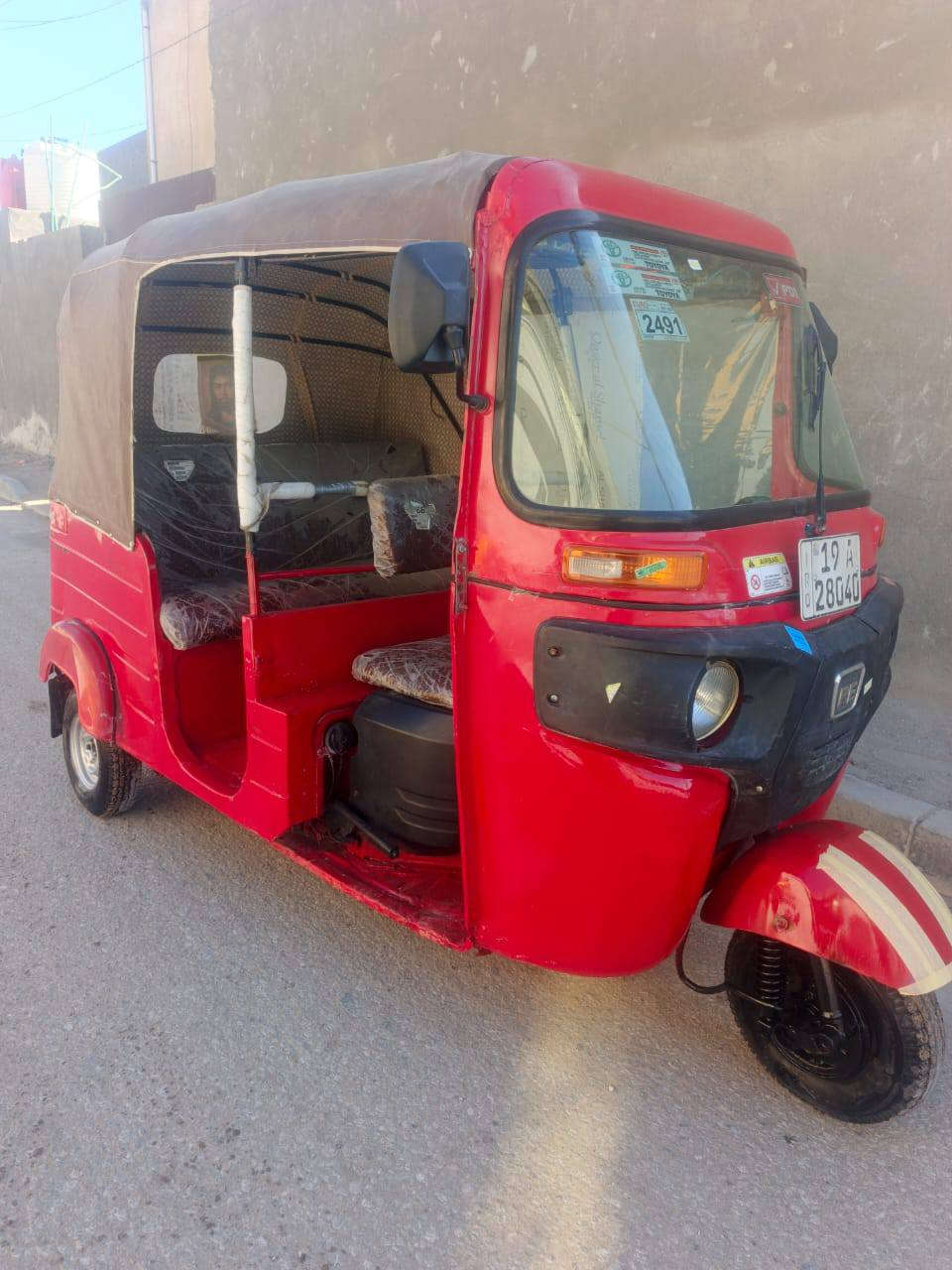 تكتك موديل 18 رقم وسنويه كربلاء نكليزي
مصبوغة عام للجملليه مكاني كربلاء سعرها 48000 وبيها مجال 

***********
