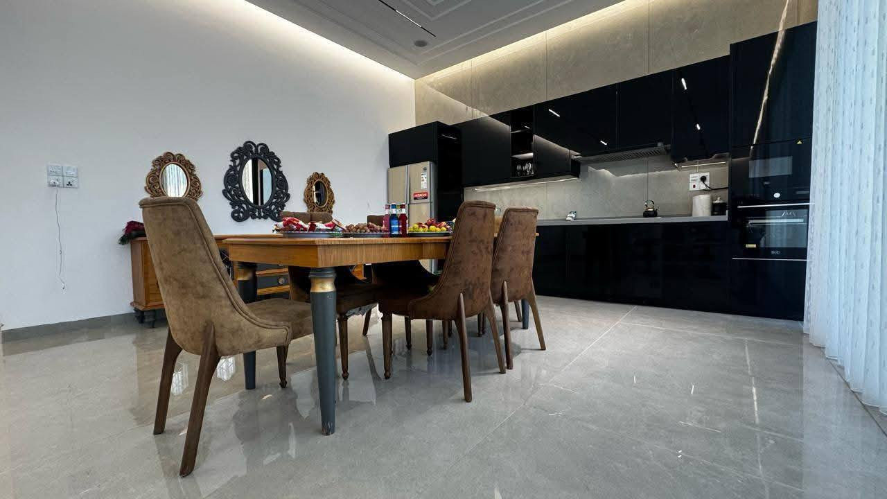 متوفرة مزرعه دار الخير متوفره ايام العيد 
مزرعة متكاملة VIP 💥 راقية جدا 

استمتع بلهدوء وراحة البال لاتفكر ولاتحتار 
يمنه كلشي تريدة موجود💪
يتوفر صالة كبيرة   😊
مع كراج (طرمة) امام الصالة 😇😇
حوض كبار  مع حوض اطفال مع جلسات على الماء  🤩

تحتوي على حديقه  💥🤩  

تحتوي على غرفه ومؤثثة بلكامل 
كهرباء 24h والمزرعة مكيفة بلكامل 😇
المزرعة لاينقصها شئ انشاء الله
 
ونعمل بنضام الشفتات والايام 🤗
مزرعة متكاملة من كل شيئ انشاء الله ويشرفونه عوائلنه الكرام  الاستفسار الاتصال على الرقم أو مراسله الواتساب ***********
