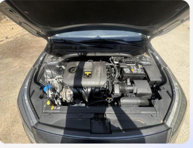 السلام عليكم كيا فورتي موديل ٢٢ رقم بغداد باسمي رادار امامي توقف ذاتي  قياده ذاتيه شاشه دجتال كاشف اعطال تحديد مسار الطريق ماشيه ٦٥ الف كيلو متر سياره مناقصها اي شي كير ٣ وضعيات  مكينه ٢٠٠٠ دوش حادث السياره 3 قطع  بدون دواخل  مكان السياره بغداد حي جهاد ***********
