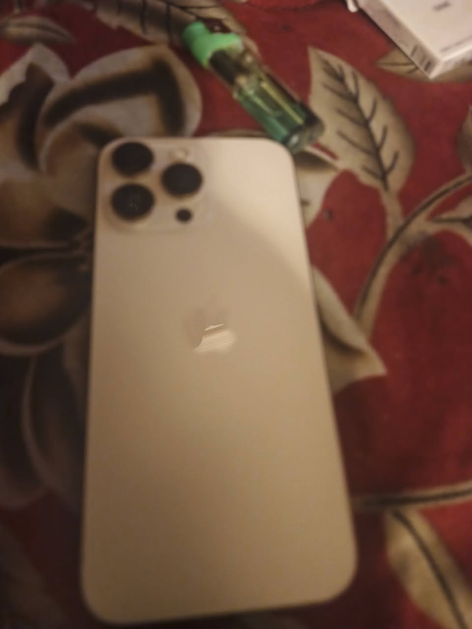 ايفون 16 برو ماكس للبيع مكاني حله بطاريه 91 شريحه  جهاز مكفول ع وضع الشركه ***********
السعر مليون و 300
