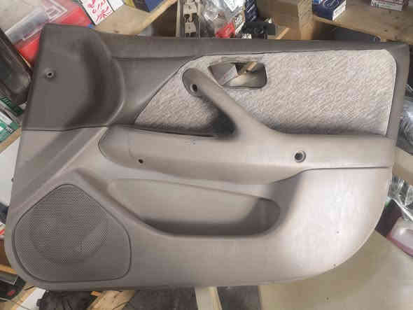 وصول أبطانه كامري 2000 2001 حاويه أصليه محل سيف البياتي العنوان صلاح الدين قضاء بلد الحي الصناعي القديم الفرع الأول مقابل حسين نعمه أبو تبريد الأستفسار *********** لا يوجد توصيل السعر خاص
