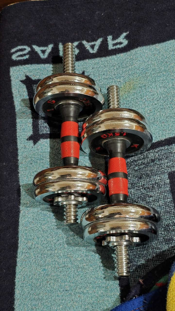 اثقال حديد دمبلزات وزن ٣٠ كيلو استيل اصلي مع مقبض جلد و شفت و جنطة 

نركيله الكترونيه الاصدار الحديث مع جوس فوزو الاصلي


**إذا كنت صاحب هذا الإعلان وتريد حذفه لأي سبب، رجاءا أرسل رسالة إلى الدعم الفني**