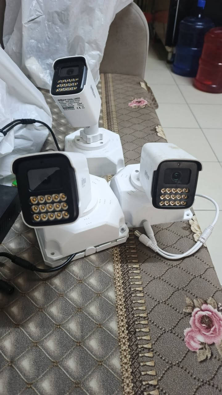 كامرات عدد 3للبيع مع جهاز ومنظومه انترنيت مسعجله ع بيعهم  وسعر خاص الشراي فقط


**إذا كنت صاحب هذا الإعلان وتريد حذفه لأي سبب، رجاءا أرسل رسالة إلى الدعم الفني**
