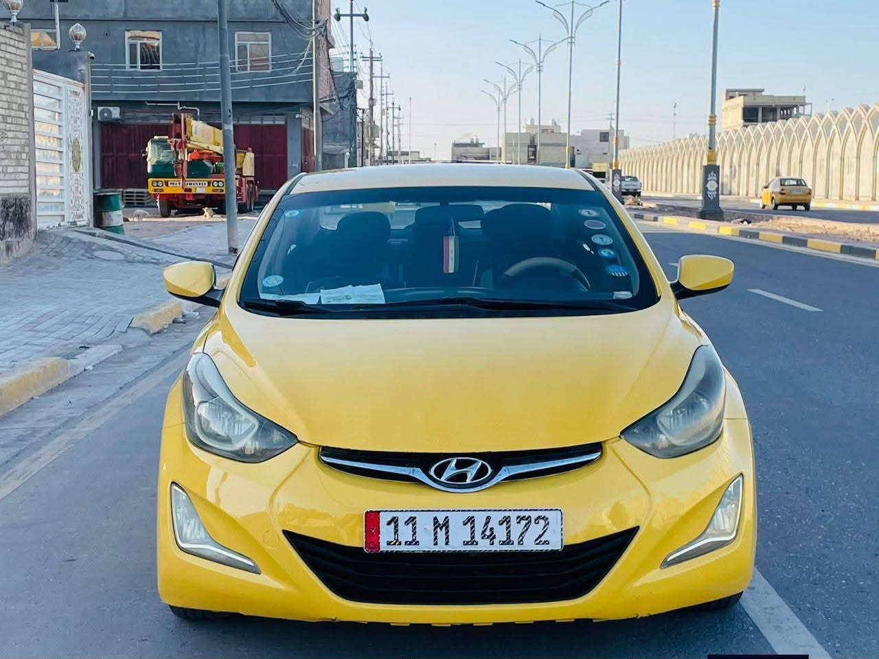 سلام عليكم البيع هونداي إلنترا موديل 2016 وارد امريكي حادث بنيد فقط بدون دواخل شرط سونار كلها اليبل واحد سيارة جديدة وجاهزة من كلشي تبريد ثلج حدادية تخم تاير كير ومكينة 1800  دوش مكفولات سيارة احله من صور السعر ٩٠ لاستفسار علا رقم ‏‪***********‬‏مكان ناصريه كربلاء
