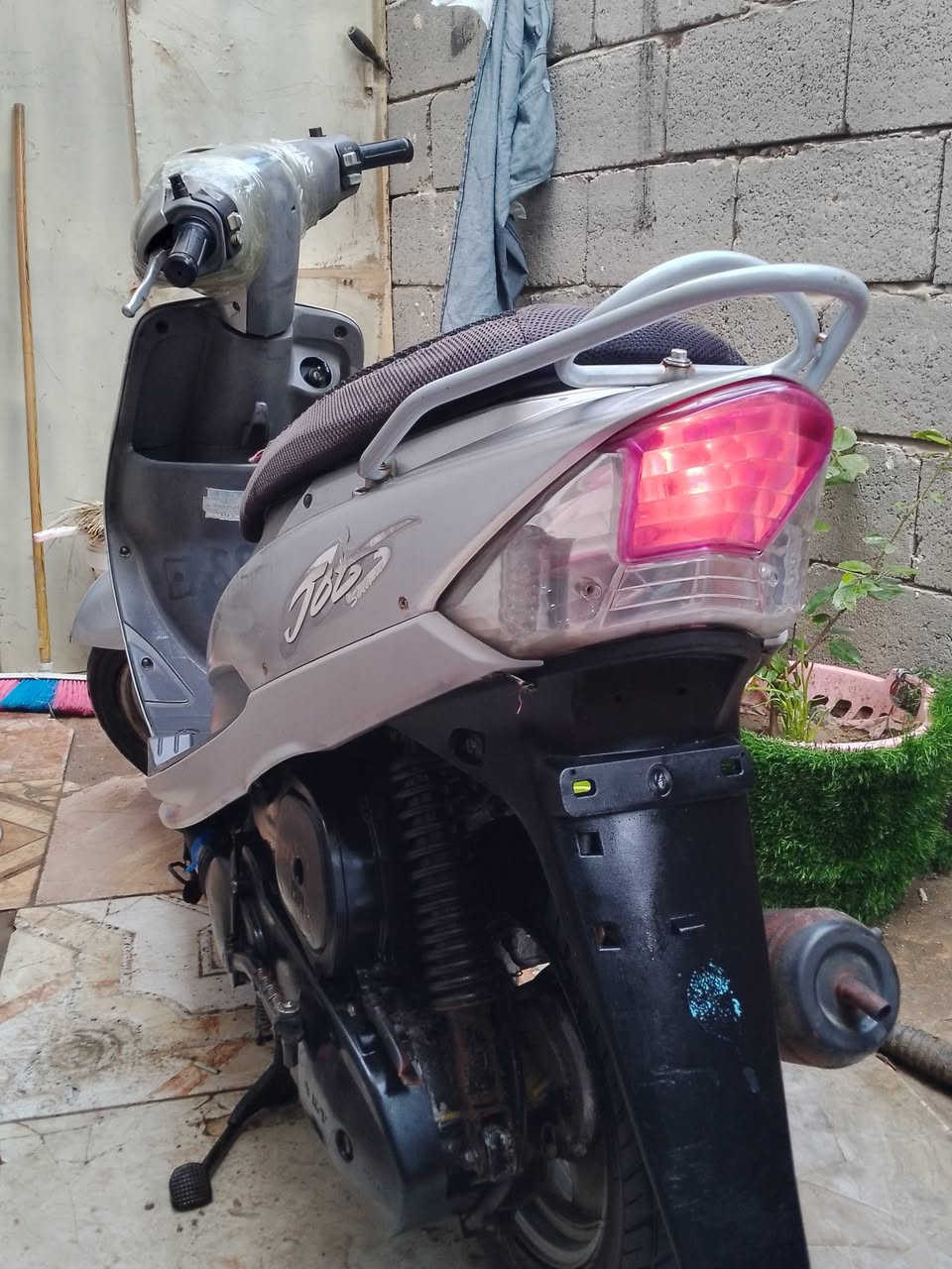 سلام عليكم ماكس قجمه مال رمبه للبيع العنوان بشط العرب السعر ب 800 وبيها مجال للتواصل ***********
