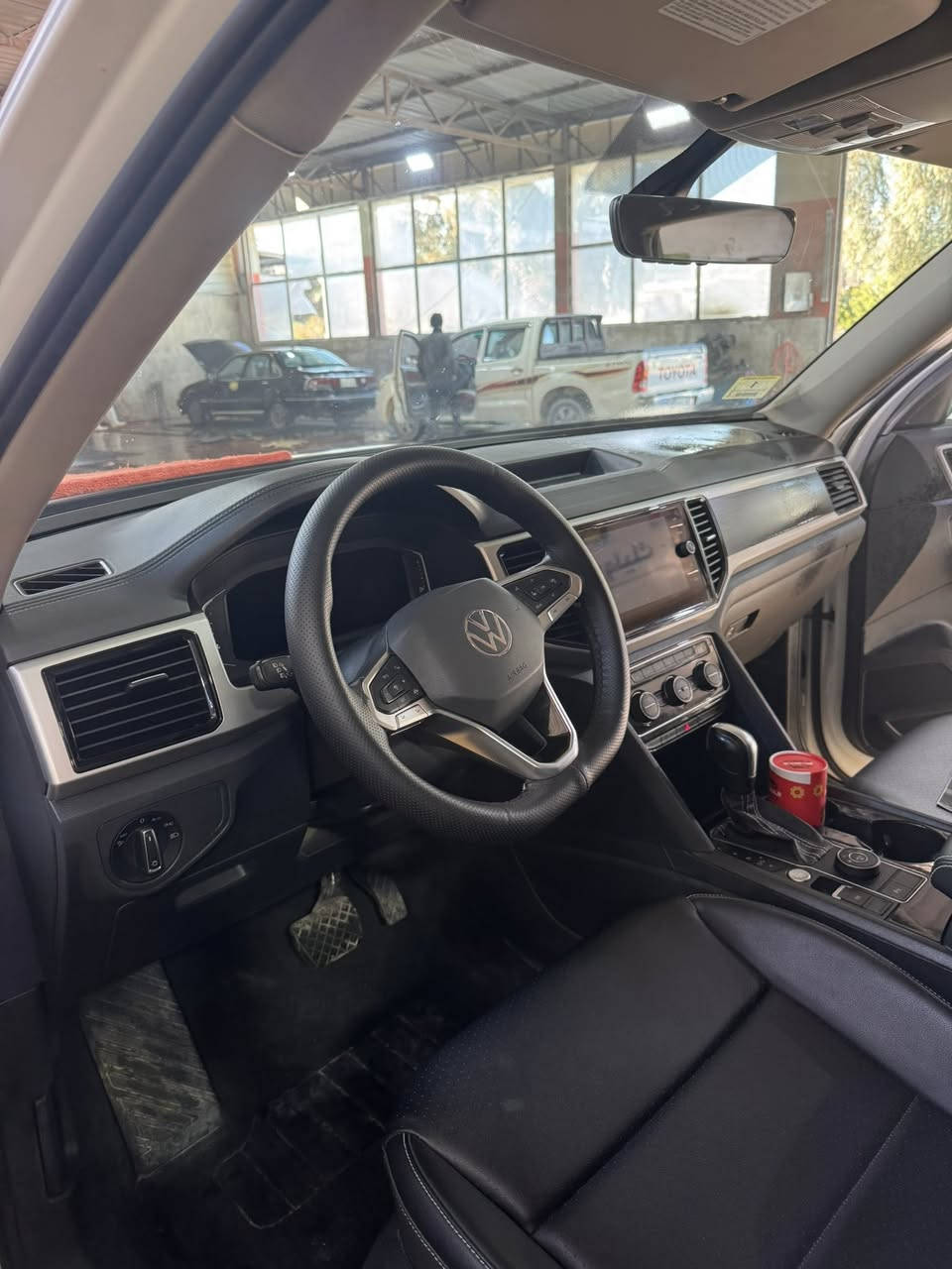 السلام عليكم للبيع فولكس واكن اطلس
2023 
حادثة مرفق ب صور بابين واحد تبديل و واحد بارد 
ماشيه 49000 كيلو متر
مواصفات SE
فول ماعده الفتحه
رقم بغداد
سته سلندر 
3600
السعر 260$وبيه مجال
للتواصل ‭+٩٦٤ ٧٨٢ ٨١٥ ٠٧٥٨‬


**إذا كنت صاحب هذا الإعلان وتريد حذفه لأي سبب، رجاءا أرسل رسالة إلى الدعم الفني**