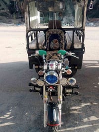 للبيع 07802306849