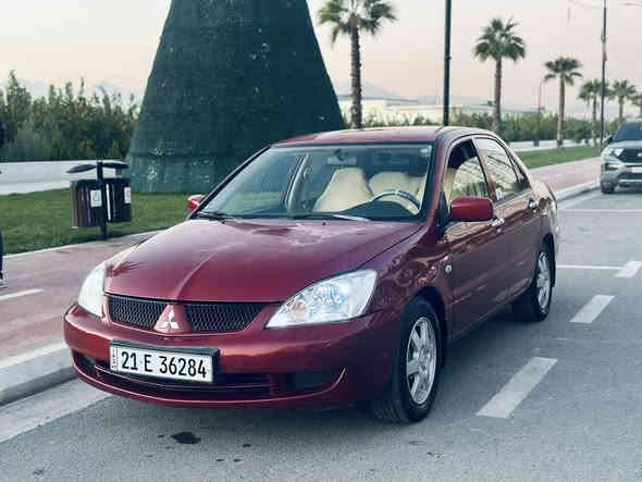 لانسر موديل 2009.          مه كينه گه وره       گير توماتيك. ناو زه رد        ناو فورميكا
بلاجكتور   ويل كه ب كوشن سياحي  جه كمه جه 
ده سك استيل جوار موكه به ره 
زور جوانه بي مه سره ف حيزام بوياغ بي ده عم  
سه نه وي تازه 
گيرو مه كينه و ته بريد به شه رت 
تحويل براؤه غه رامه به شه رت
تايه و ويلي لوك 
سه يه ره كه بي مه سره فه مالي دوسته 
سعر 80مه عمه له يه كي كه م 
ز. م ***********
***********
