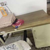 مكتب ألومنيوم • كرسي