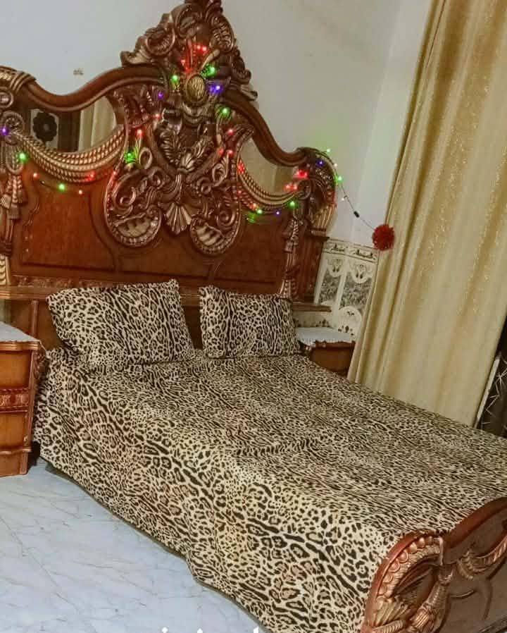 غرفه اخشاب للبيع بغداد المدائن سعر 450الف وبيه مجال ***********
