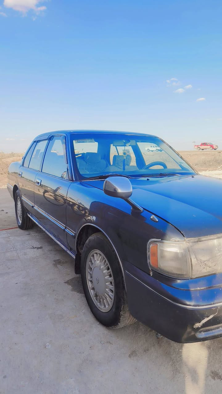 السلام عليكم
ارنب كراون طويله موديل 92 للبيع 
مكفوله كفاله عامه من الضربه والكصه والعيب الشرعي بأسمي گير ومحرك مكفولات حداديه ورا كدام تخدم تاير تبريد تتدفئة. شغاله عنوان ناصريه قضاء الغراف 
الاستفسار رقم الهاتف 👇🏻
***********
واتساب الرقم 👇🏻
***********
