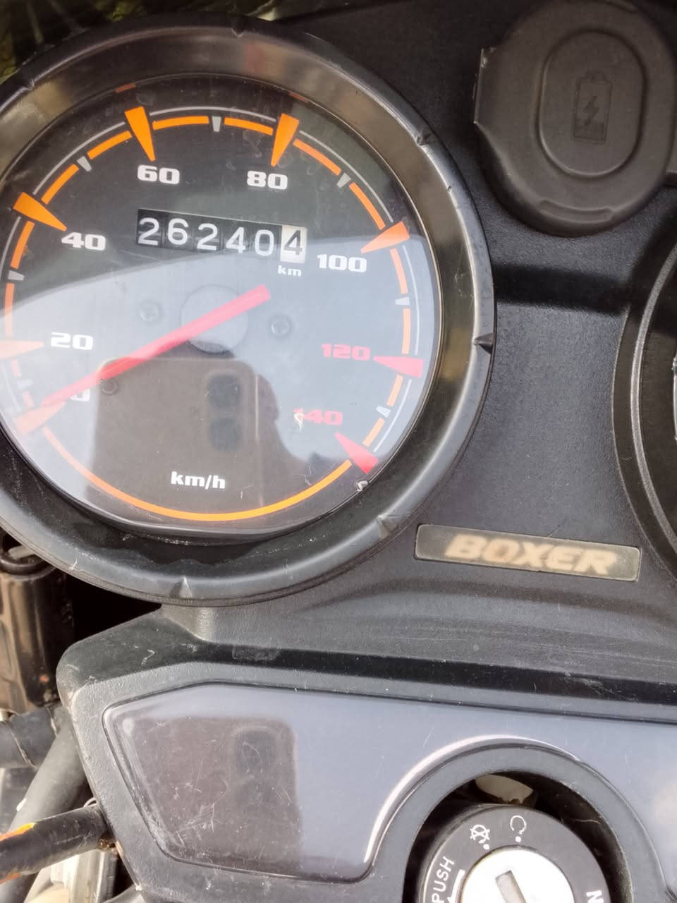 دراجه ابوكسر جديده مديل 23البيع لعنوان البصراء دير منطقه النشواء مجود وتساب *********** ملاحضه رقم وسنويه بسمي سنويه لحد 28تنتي ليريد خاص مفتوح سعر علخاص حياكم الله
