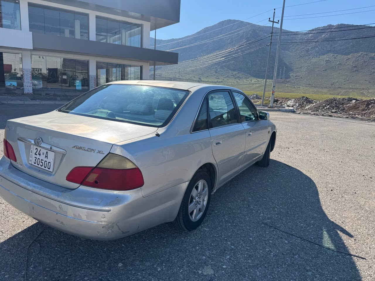 ئەڤەلۆن ٢٠٠١  گێر و مەکینە و کارەبای بێ کێشەیە سەنەوی تا ٢٠٣١ تازەیە بە ناوی خۆمەوەیە  سێ پەڵە بۆیاخی هەیە  نرخی ٧١ گەڵاو معامەلە 
***********
*********** رانية, السليمانية
