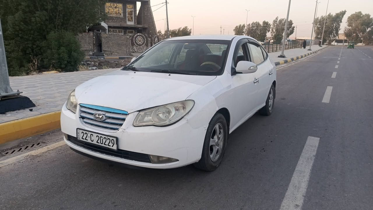 النترا موديل 2011 خليجي رقم أربيل سنويه ورقم جديد بيه 3 قطع صبغ
تخم تاير حداديه تبريد ثلج كله جديد 
مكان واسط العزيزيه السعر 79
***********
