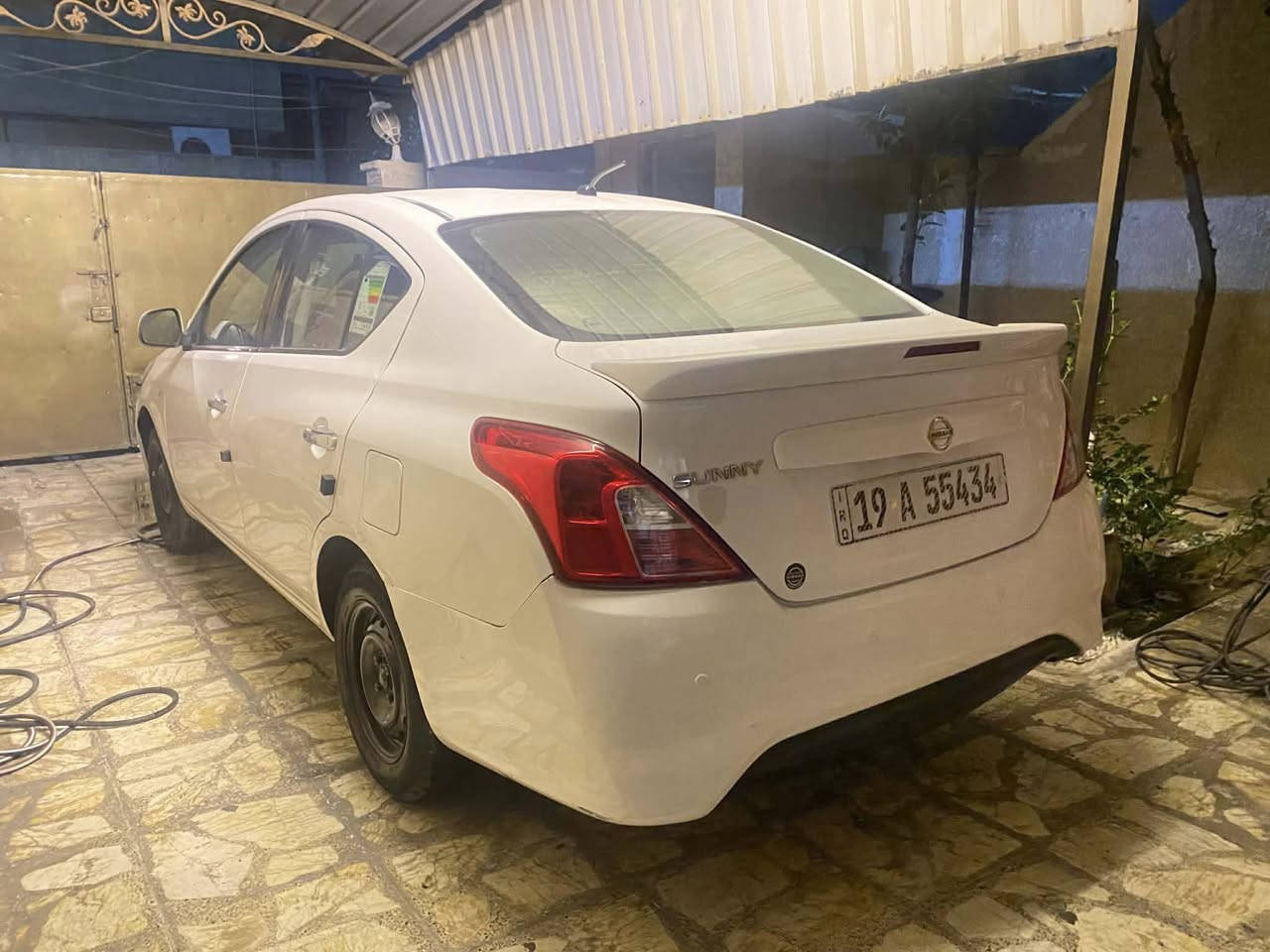 السلام عليكم 
صني ١٨ ماشيه ٩٤ بأسمي رقم كربلاء مشروع وطني سنويه لل ٢٠٣٠ تحويل هنا ابغداد اي موقع هزه ماساقطه لان جددت السنويه بشهر تموز الفات
بيها بارد جاملغ امامي الخشم مالته بدون صبغ 
السعر ١٠٤ 
مكاني بغداد القادسيه 
***********
