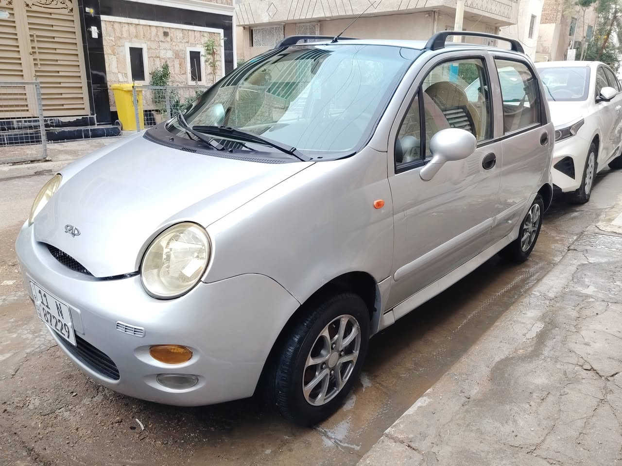 السلام عليكم كيوكيو موديل 2010 سياره كلش جديده وبلاديه محرك كير تبريد ❄️ تدفئه 🔥 تخم تاير صدر امامي خلفي كله جديد مابيها اي نقص ويل كب كروم ارضيه جلد مدوشمه وكشنات مدوشمه رقم وهزه وسنويه جديدات تحويل ثاني يوم بيها مكانات بصيطه بارد وخشم جاملغ صبغ فقط سياره احلى من صور رايدها ب40 وبيها مجال ورجاء الي ميعجبه السعر يعبر المنشور اشكال اكو بسوك مكاني بغداد الحريه ***********
