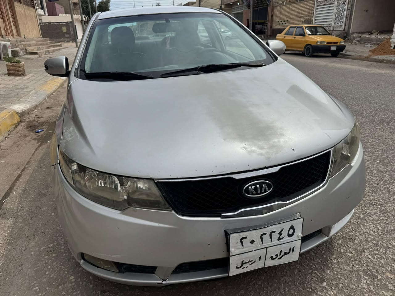 السلام عليكم
للبيع سيراتو موديل 2013 ادوات كصه جنطه 

متوئم ارقام وسنويه شرط الحاسبه السياره جاهزه ما ناقصها برغي تبريد ثلج كير محرك حداديه كفاله مكانها كربلاء 

لاستفسار ‭0771 687 7804‬
