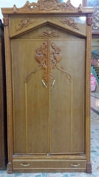 اخشاب للبيع07713996717