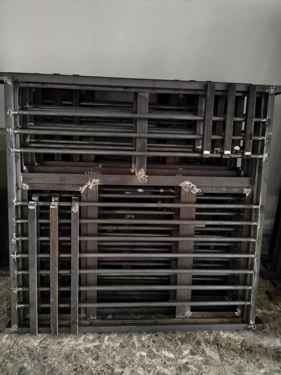 حداده العامه العنوان السماوه قرب السيطره ال جروخي سعار مناسبه جدا جدا الاستفسار  خاص ***********واتساب
