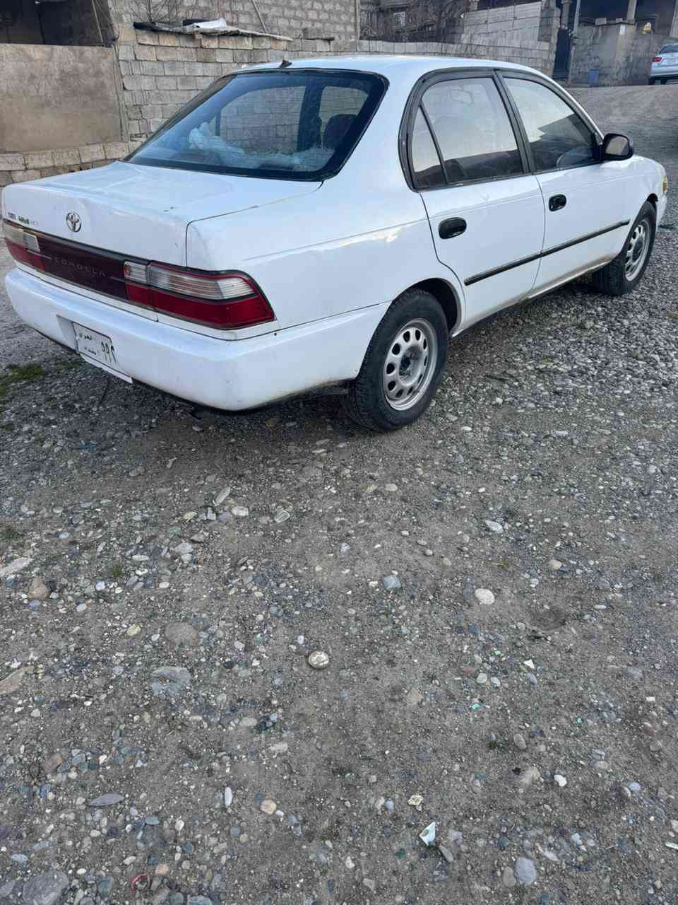 کرۆلا مۆدیل ١٩٩٦  گێر ئۆتۆماتیک 
یەک پارجەی پەمپە 
هەیکەلی زۆر جوان ماوەتەوە 
ئارم سلیمانی بێ خەرامەیە 
گێر و مەکینە بەشەرت 
***********
*********** بشدار, السليمانية
