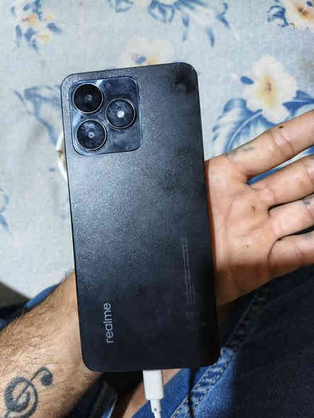 ريدمي 53سي
ذاكره 256
كلشي شغال  مبدل بس شاشه 
بصره
***********
