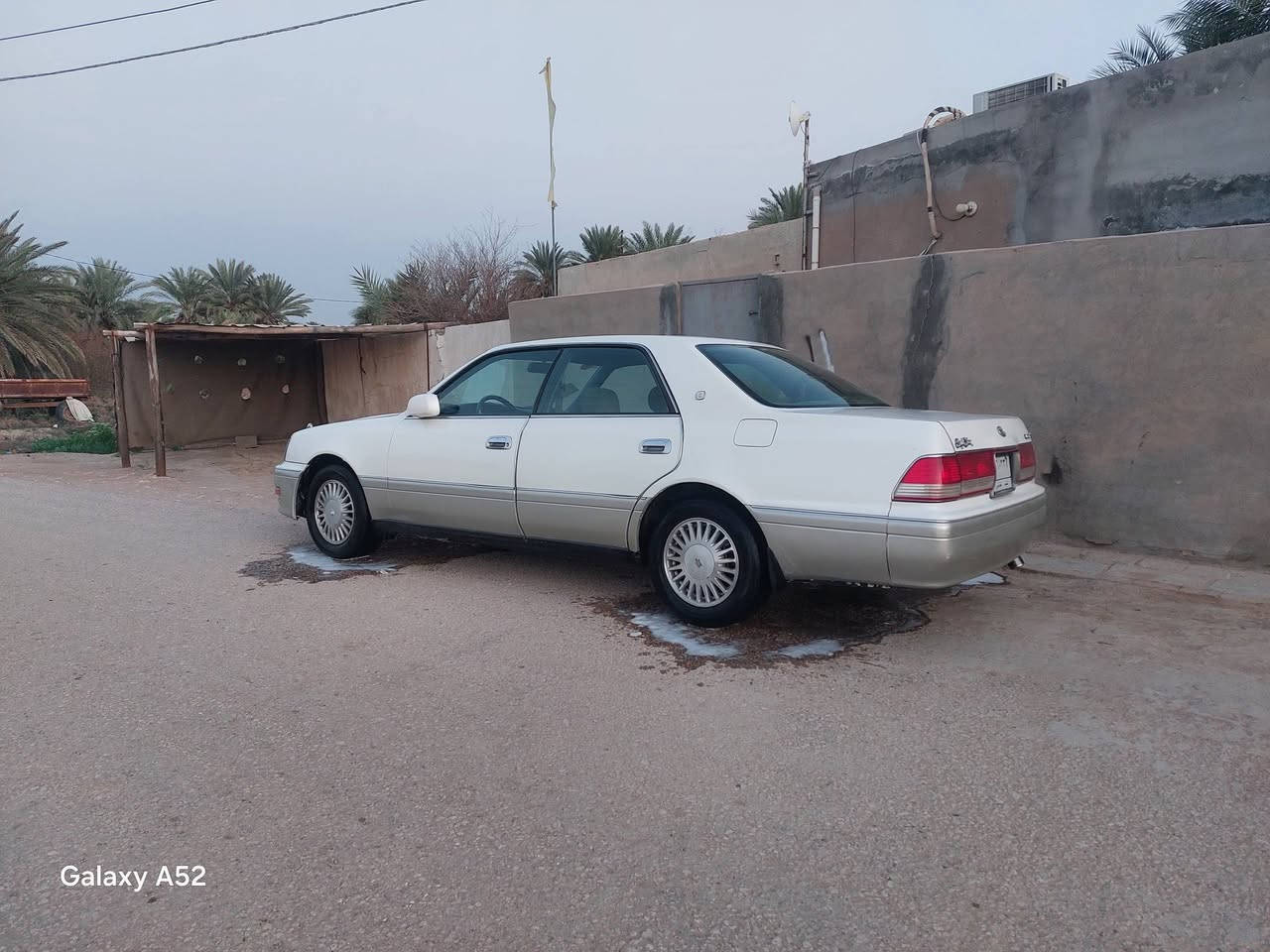 السلام عليكم راس الثور فلات رقم نجف تحويل مباشر هزه جديده سنويه لل٢٠٢٨ مكينه كير ٣٠٠٠VVT  تبريد شغال كهربائيات كلها شغاله تخم تاير جديد حداديه ٨٠بلميه  السياره بيها كص قماره فقط المكان نجف قضاء المشخاب رقم موبايل ***********السعر ٨٣وبيها مجال بسيط حك جيه بيع فقط بدون مراوس
