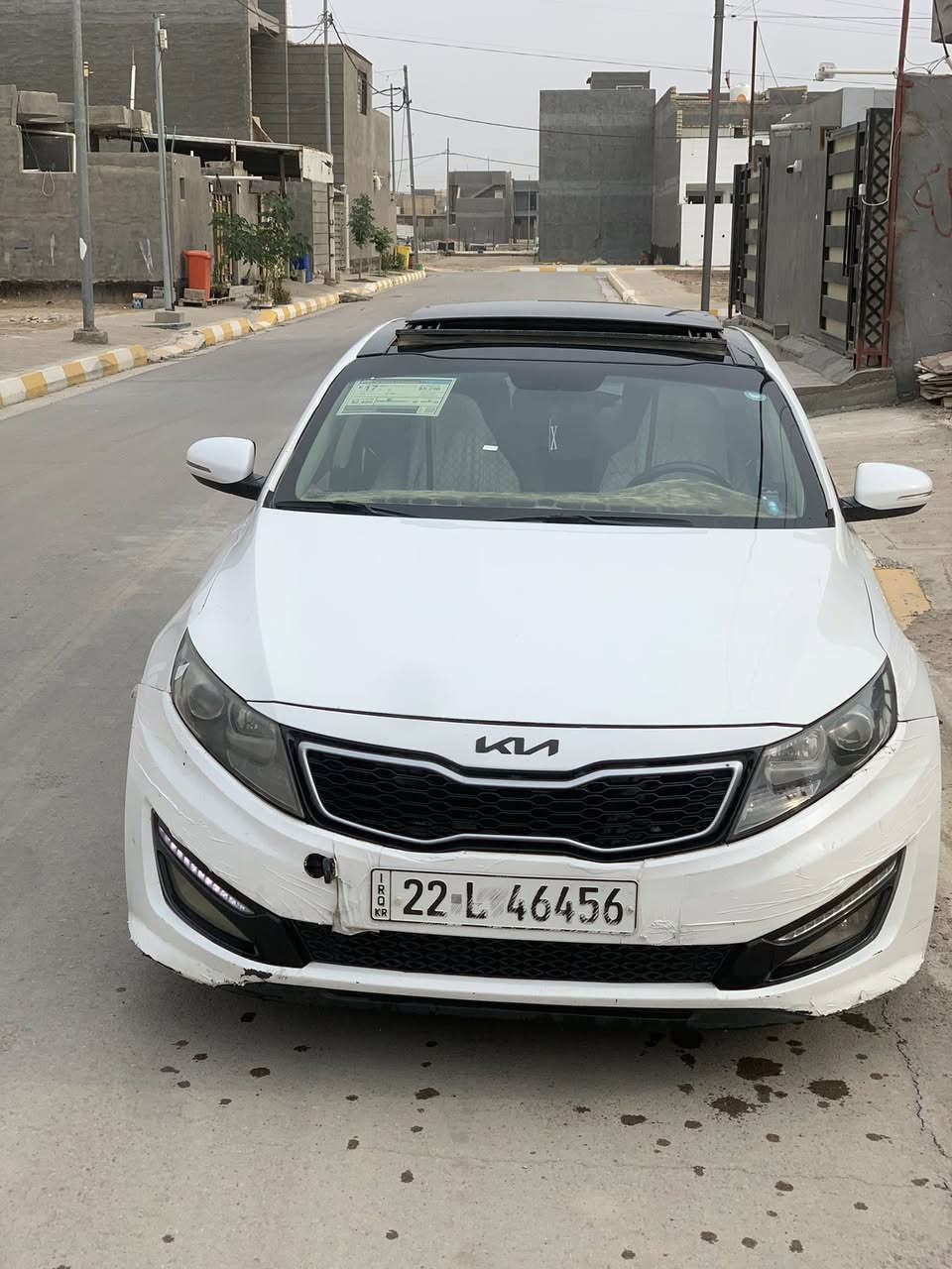 ‏سلام عليكم اوبتيما للبيع موديل 14 سيارة فول مواصفات بها بانوراما مبدلة صبغ عام بدون أي داخل سيارة جاهزة تخم تاير الحدادية سنوية جديدة تبريد مكينة خير من الله وقيل السعر 98 وبيها مجال حق جاية مكاني واسط الصويرة ***********
