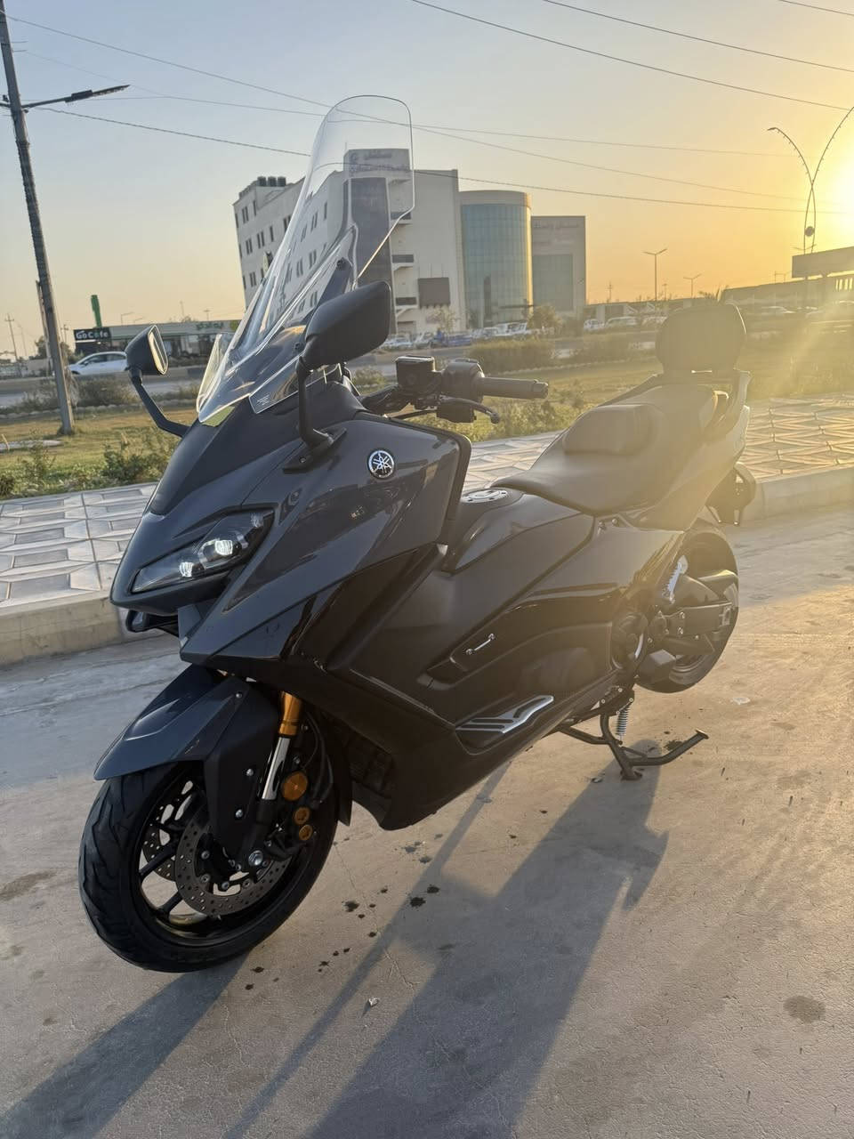 سلام عليكم تي ماكس لبيع دراجه بحالت لوكاله مامشه لدراجه 19الف لبخاطره يتصل***********
