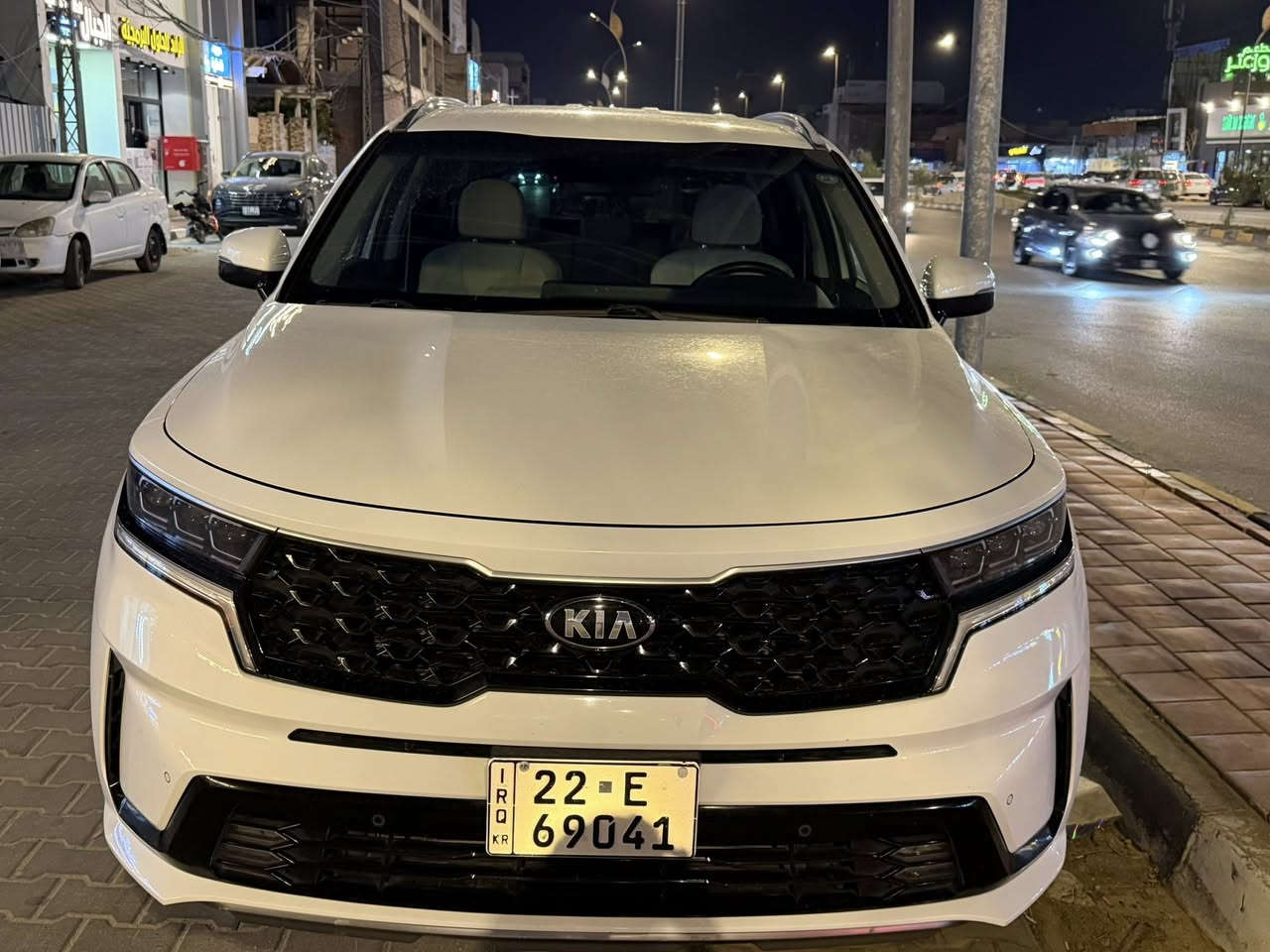 كيا سورنتو 2021
ماشية 107,500 الف
محرك كير مكينة بشرط 
بيها صبغ بين البابين مأشر عليه بالصور
السعر 235 وبيها مجال 
***********
مكانها النجف
