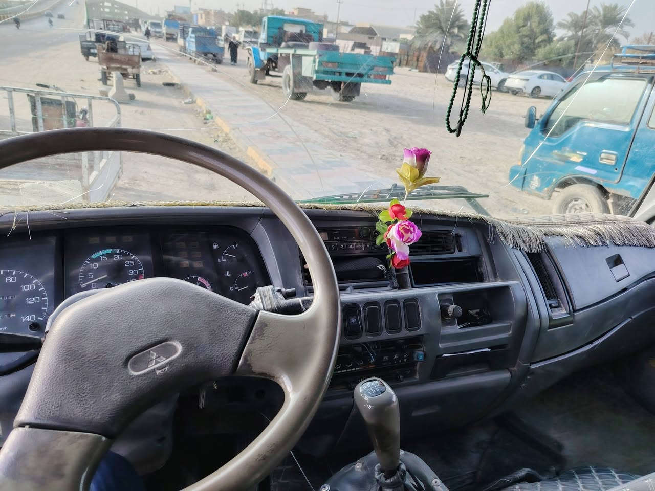 فوزه بزون مكفوله كفاله عام بأسمي مداور ثاني يوم تخم تايرات حجم 17.5.محرك 16.
***********بيه وتساب
***********
