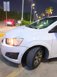 شفرليت سونك موديل ٢٠١٢ تبريد شغال   بيها صخات بسيطه بلباب اليمنه وليسر...