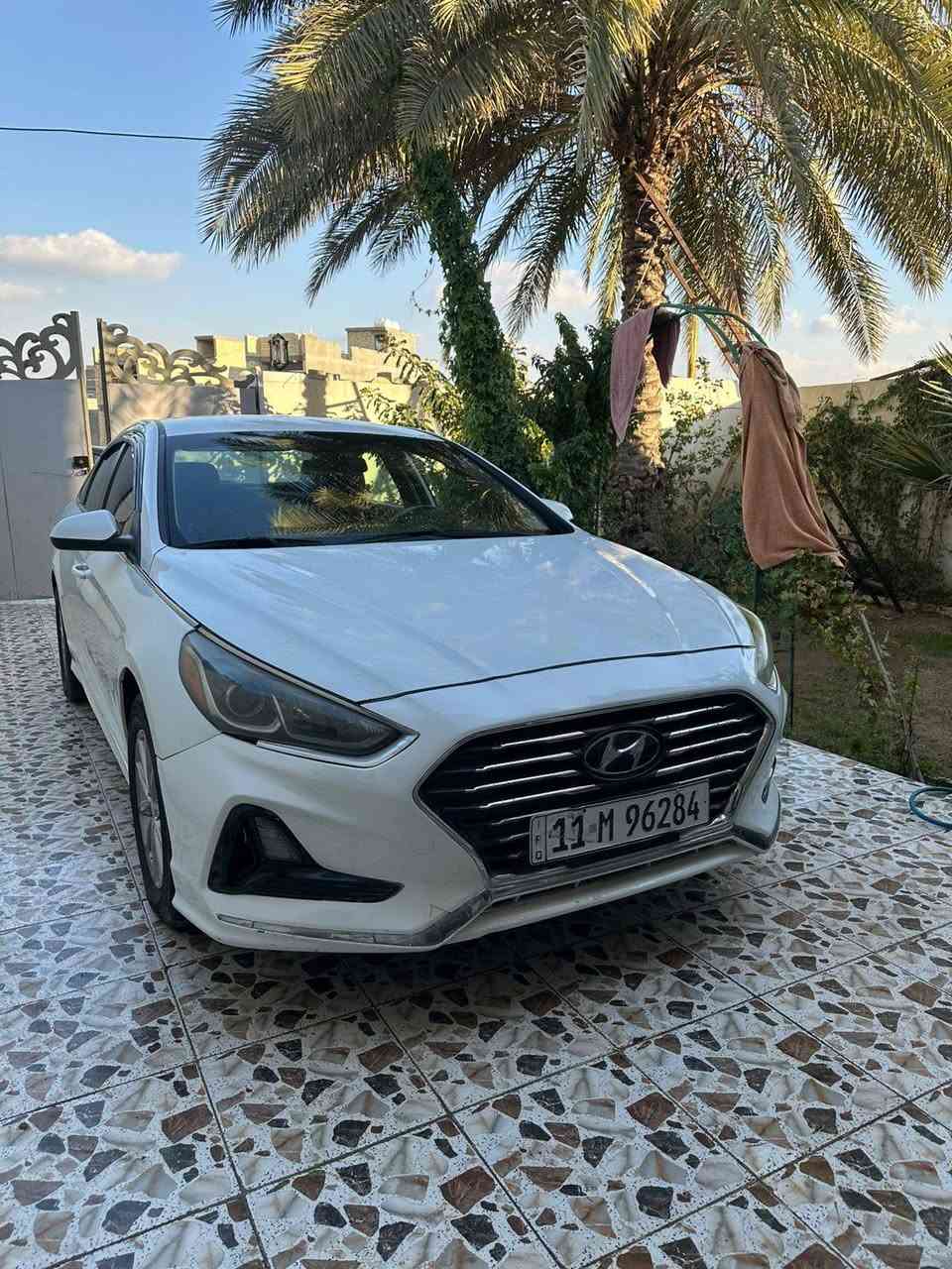 سلام عليكم هونداي سونتا موديل 18 أمريكية حادث سطحي بين الباتين وباخين الصفحه صبغ وابنيد بدون دواخل محرك كيركفاله صدر تخم تاير تبريد جاهزه رقم بغداد تحويل مباشر ماشيه 100 للبيع فقط استفسار اتصل *********** السعر 117 بيه مجال بسيط جدا العلوان بغداد حي التراث وبلعافيه عله ياخذه بغداد, العراق
