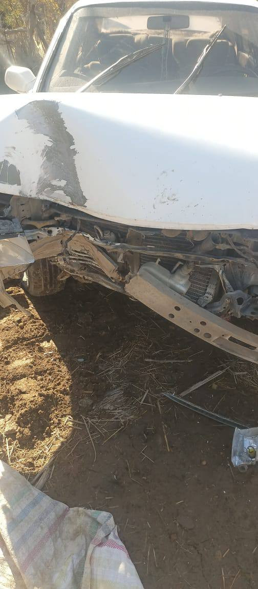 السلام عليكم سياره بطه متصل مديل ال2000رقم بصره الماني كير ومحرك وضفيره وثلجه وتخم تاير مصبوغه الجماليه الون ابيض مدور ثاني يوم سياره جاهزه حداديه كامله فقط هاي ضربه بجم سعر 38وبيها مجال مكفوله من الكص ونقل جثه ولعيب شرعي اصولي مدور يمته مايعجبك سنويه مشروع وطني مكينه 2ونص ديلكو المرغوب رقم الهاتف ***********مكان سياره النجف ناحيه الحيدريه
