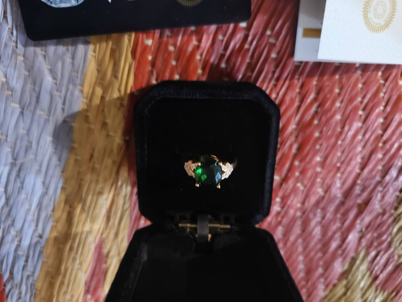 السلام عليكم طلعت لي في الامازون dhL هاي القطعه مادري الاماس حته مختومه بيه كارت
ابيع اعله سعر


**إذا كنت صاحب هذا الإعلان وتريد حذفه لأي سبب، رجاءا أرسل رسالة إلى الدعم الفني**