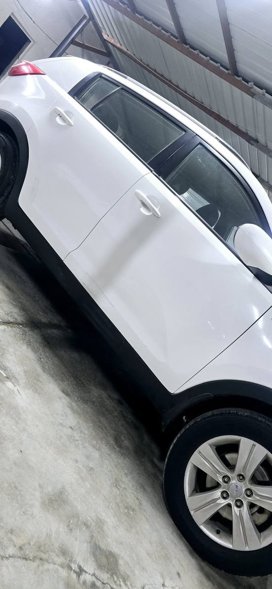 السلام عليكم
كيا اسبورتج 2014 خليجي رقم مثنى  بأسمي سنويه لل٢٨
مكفوله كفاله عامه ماعدا بارد بالباب بدون صبغ موضح بالصور 
محرك 2400 بلاد لامبدل ولا مفتوح 
كير كفاله وتبريد ثلج  شاشه تحكمات ستيرن مري شفط 
السعر ١٥٠ وبيه مجال 
رقمي ***********
