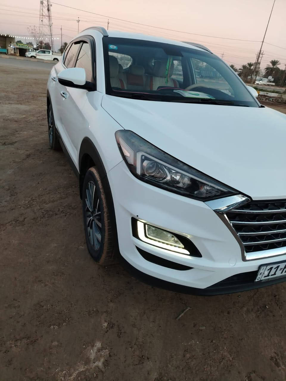 توسان للبيع موديل 2019خليجي الگاصد بيها ملاحظات صبغ شبرين بقبق الصندوق وبارد باب السائق كلش قليل مفتوح الباب معدل ومرجعينه نفسه مواصفات السيارة بصمه كشنات جلد محرك2000 السعر190ورقه وبيها مجال الاستفسار على هذا الرقم***********المكان صلاح الدين/الدجيل
