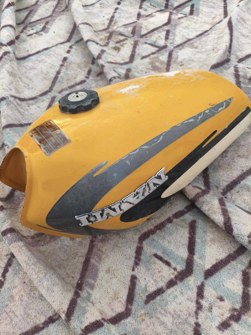 السلام عليكم تانكيات دراجه البيع سعر واحد 13 الف ***********
