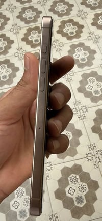 متاح ايباد 11$m2 معه ايفون 16برو ماكس تفاصل موضحه بل صور  شراي تصال 07...