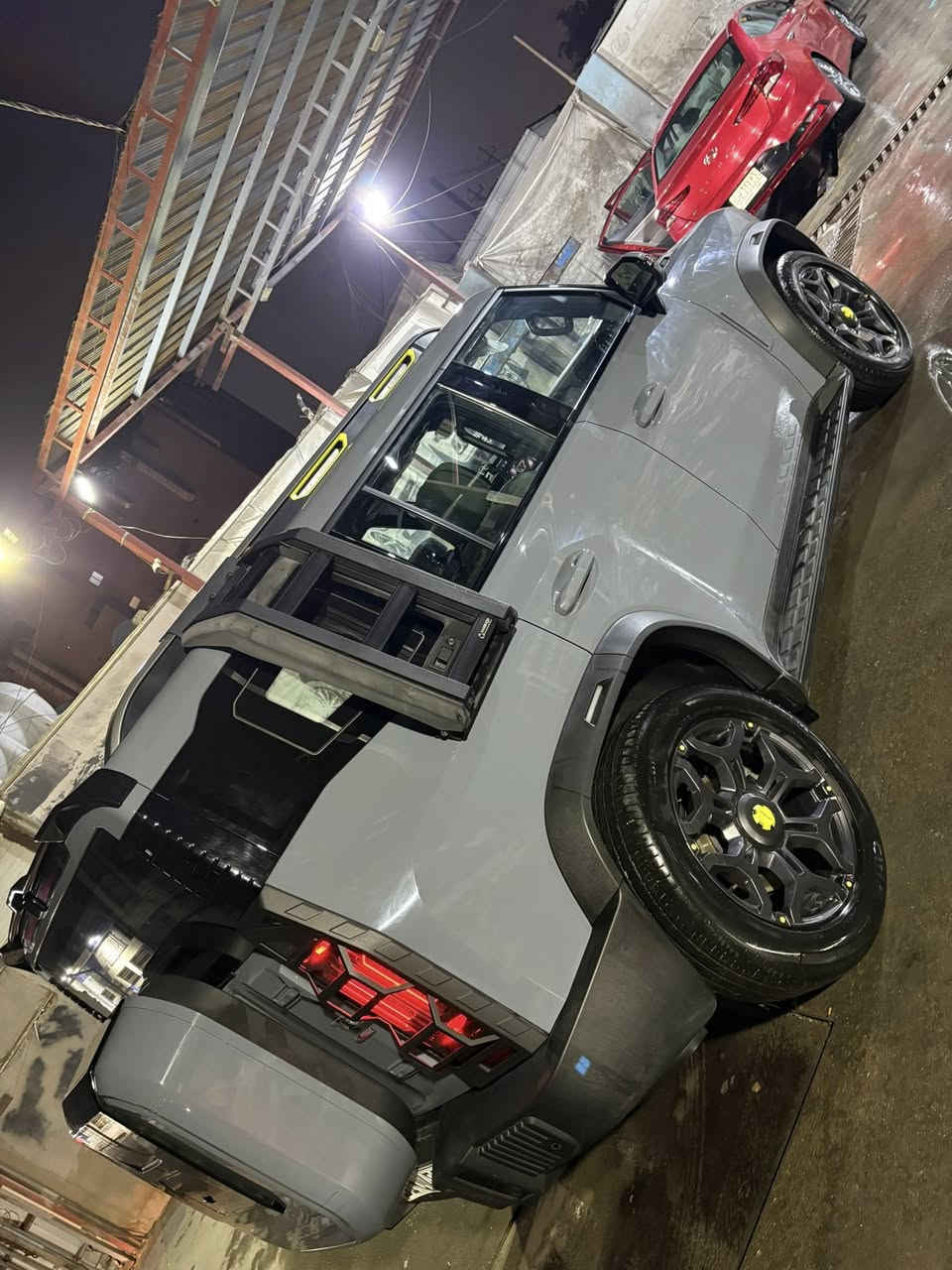 جيتور T2 للبيع
موديل 2024
مرقمة بغداد 
وكالة هارلم
داخلية زيتوني
سقف بانوراما
حساسات أمامية وخلفية
كاميرات 560 درجة
تبريد كشنات
تبريد قطعتين
شاشة كبيرة
ثلاجة
بصمتين تشغيل
2 منافذ Type-C + 2 منافذ USB
إنارة LED كاملة
ناقل حركة 7 سرعات
شحن وايرلس
أوامر وتحكم صوتي
مثبت سرعة
محرك 2000 تيربو اقتصادي
السعر ٣٧ وبيها مجال بسيط 
للاستفسار : ***********
