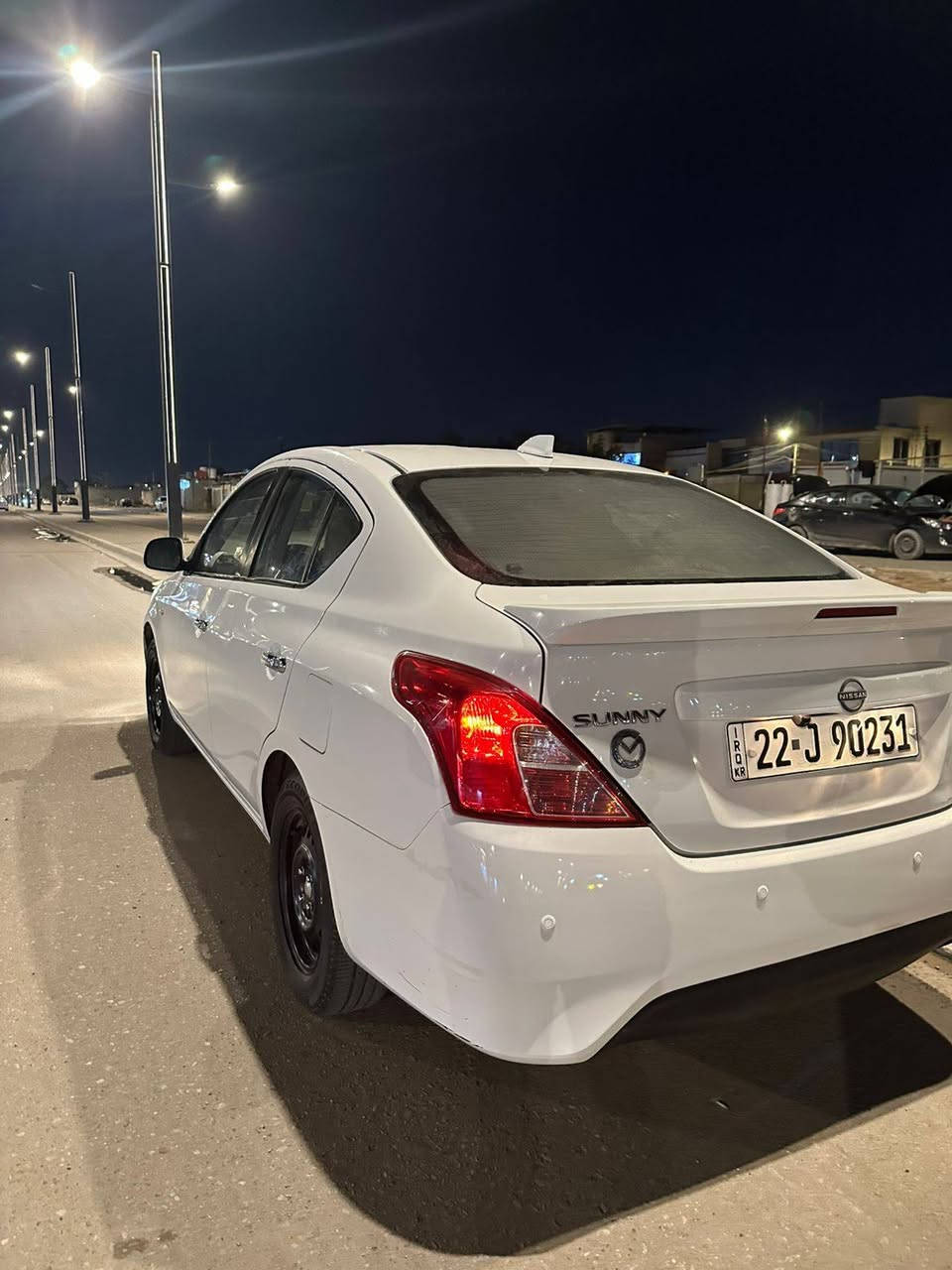 نيسان سني هندي 2024 كفاله عامة ماشيه 57الف سنوية تنتهي 2029 رقم اربيل شاشة وكامره السبير مانازل السعر 125ورقه للتواصل *********** المكان البصرة
